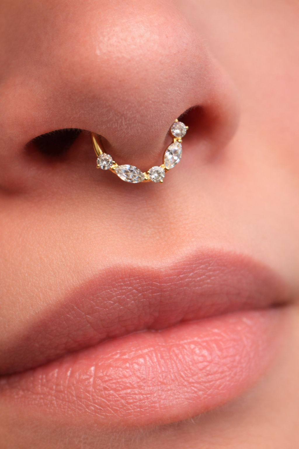 Réalisation piercing 01 par Anaïs — Inkarna Atelier, Pézenas